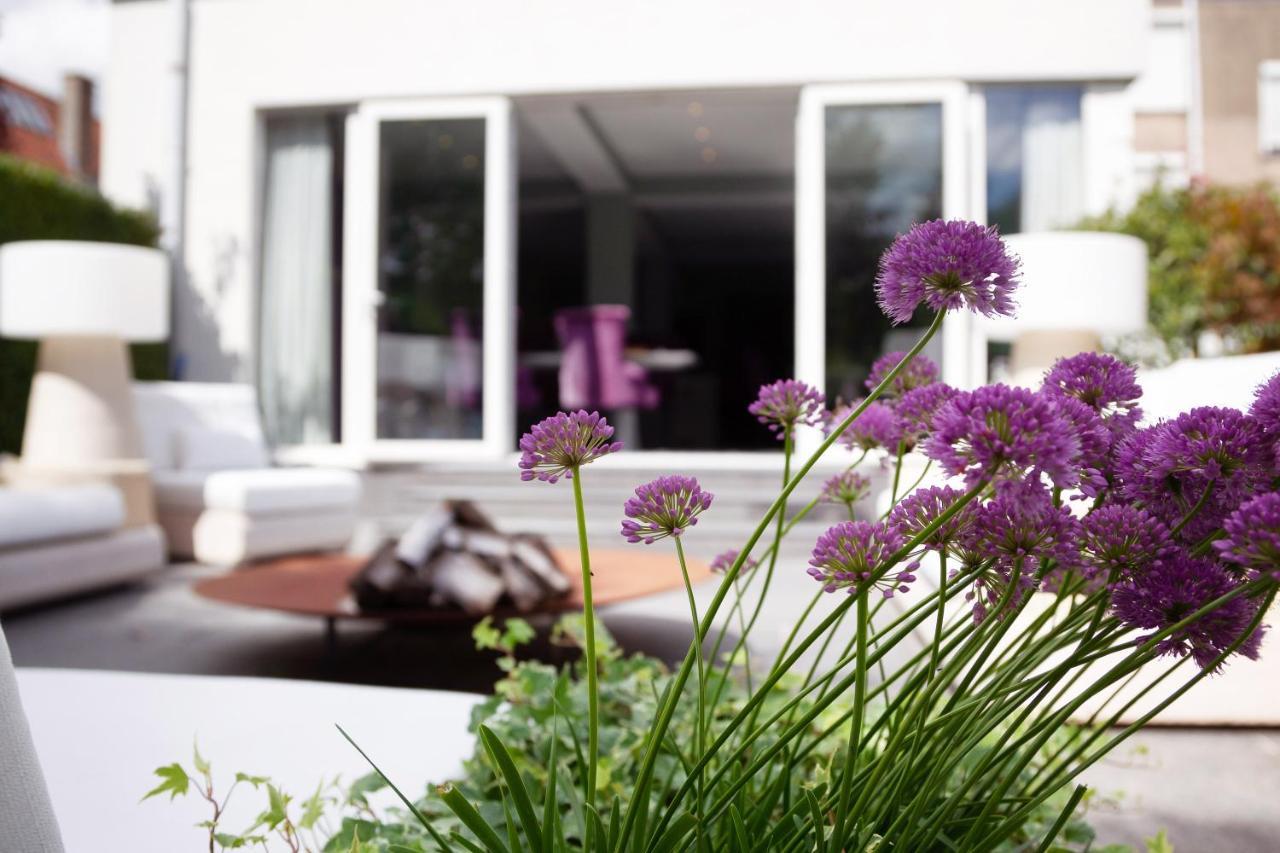 B&B Saint-Georges -Located In The City Centre Of Bruges- Bagian luar foto The interior of the hotel