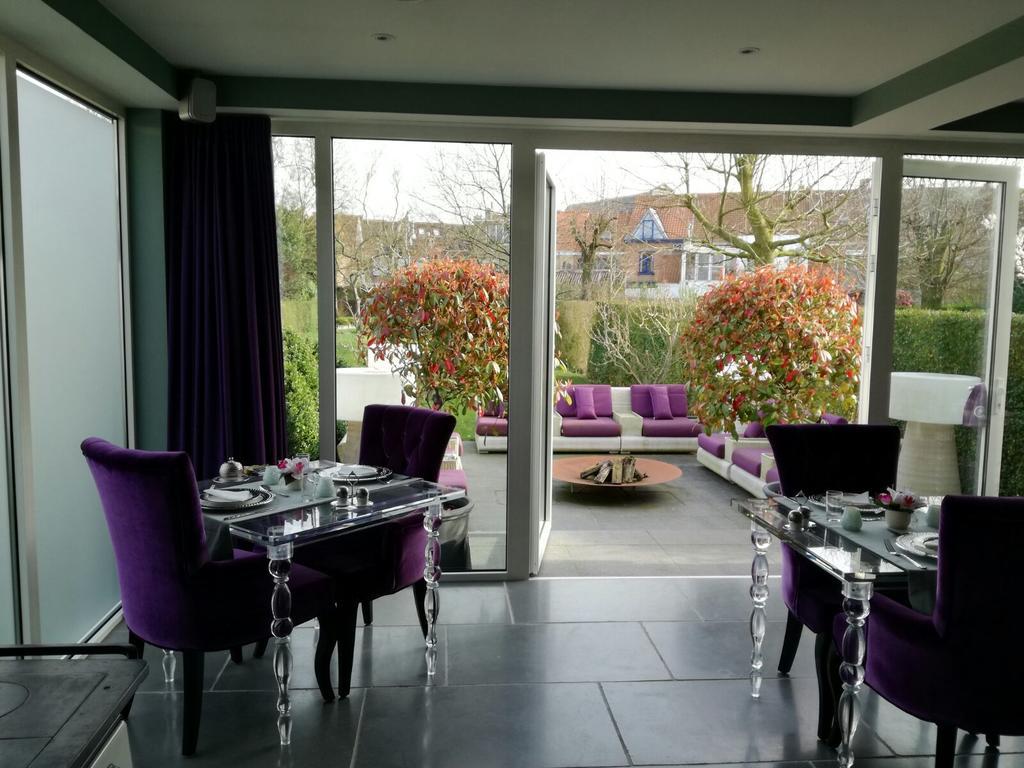 B&B Saint-Georges -Located In The City Centre Of Bruges- Bagian luar foto The interior of the restaurant
